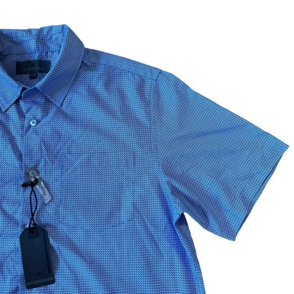 New Hydrogen Men’s Button Up Short Sleeve Size Medium - Picture 2 of 8